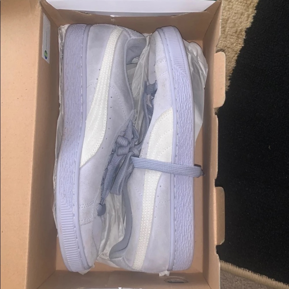 Puma sneakers
